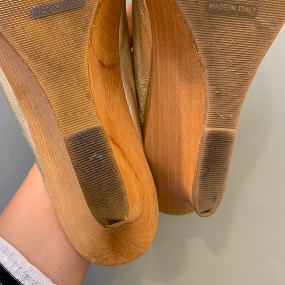 ESCADA wood and gold leather mules / clogs - Picture 7 of 8